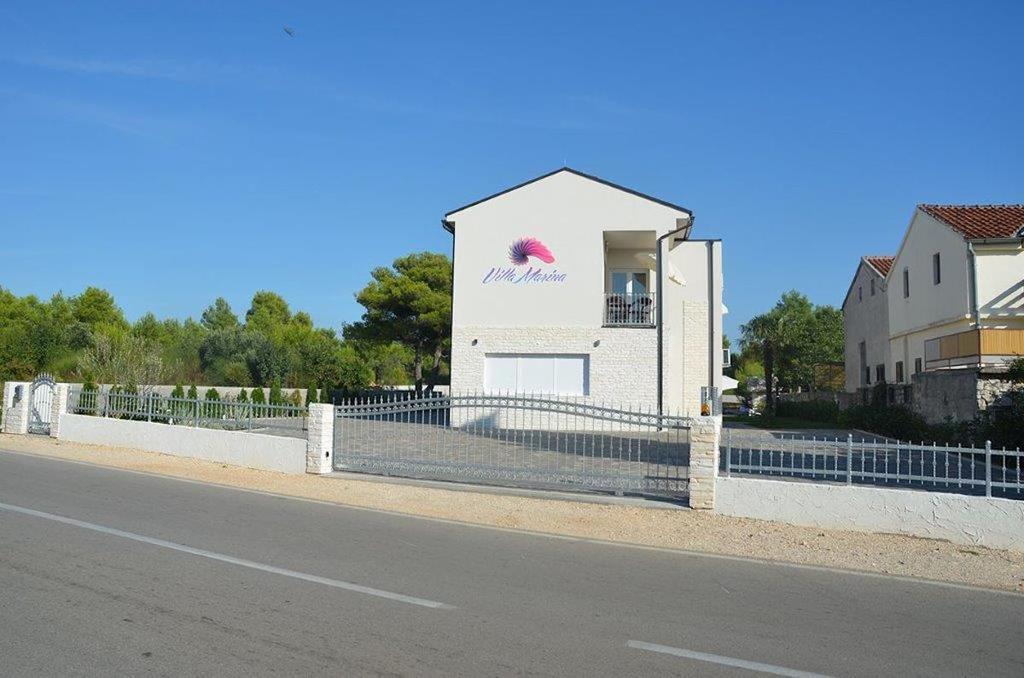 Apartments Villa Marina 沃迪切 外观 照片